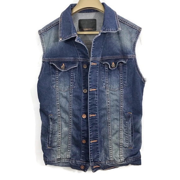 Zara Other - Zara Denim Cut Off Vest Sleeveless Frayed Buttons